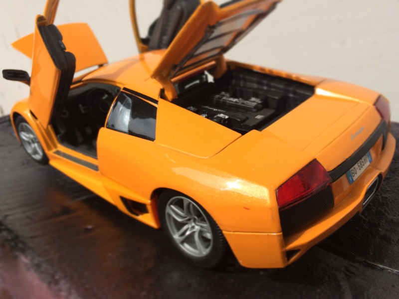 Illustration for article titled Maisto 1/18 Lamborghini Murcielago